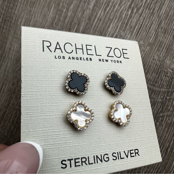 Rachel Zoe, Clover Earring Studs in Black and Mother of Pearl, Gold Plated - Picture 2 of 4